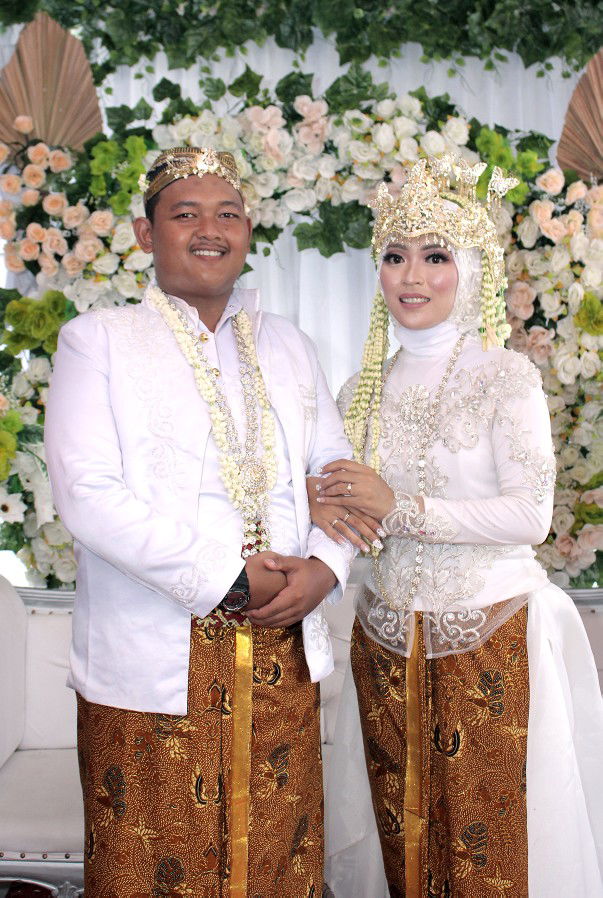 Retno dwiyanti profile icon