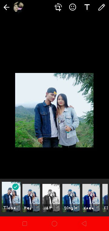 ayu puji lestari profile icon