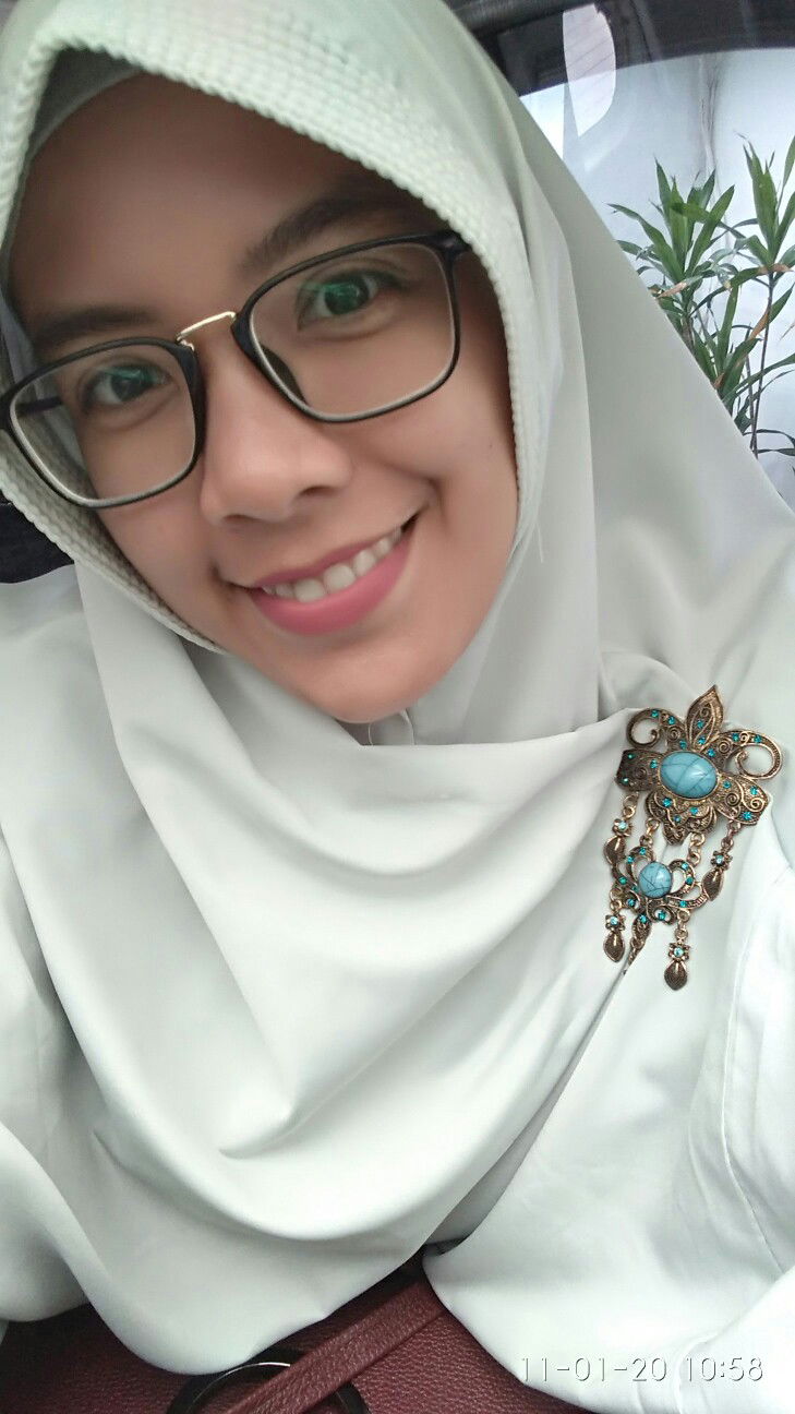 titin wahdania tunnisa profile icon