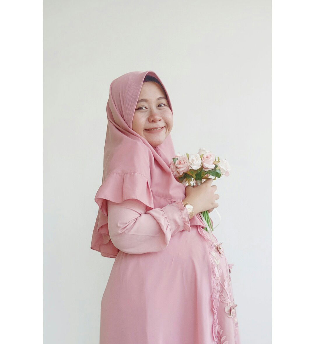 retna evriana putri profile icon