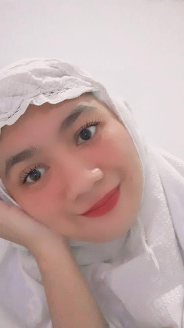 Dina Janufita profile icon