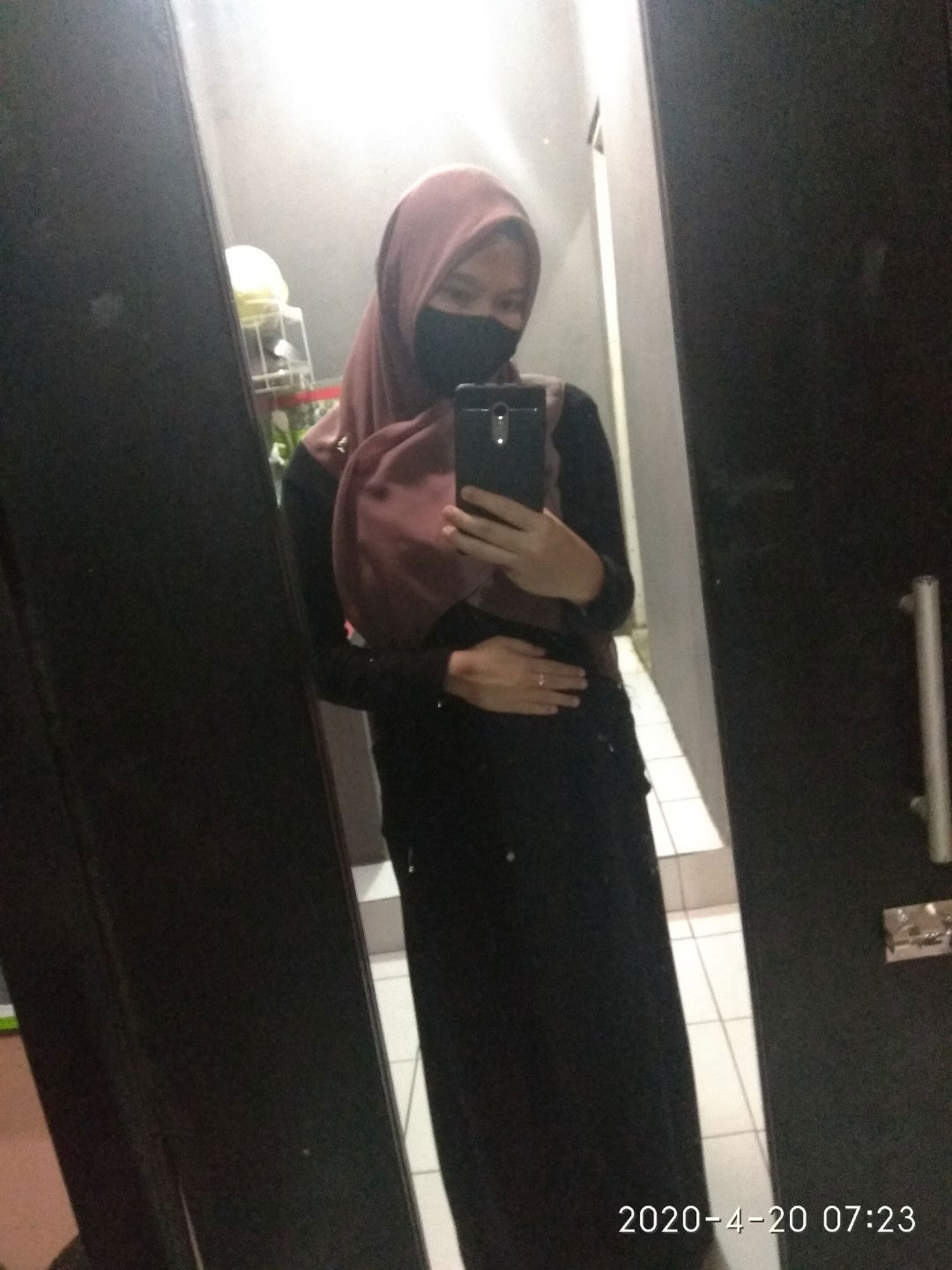 Debby W profile icon