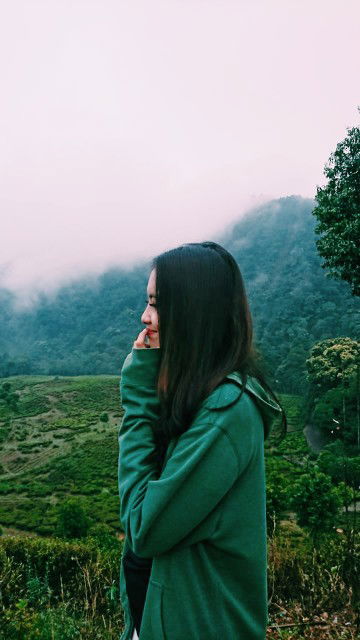 farah romanov profile icon