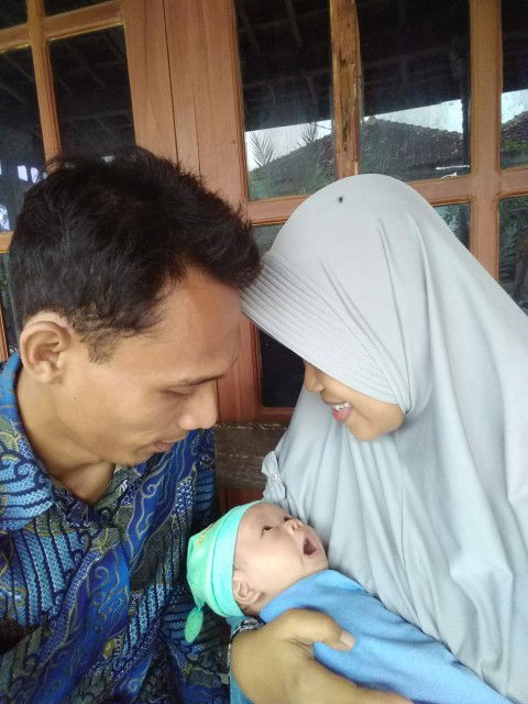 azizatul munawaroh profile icon