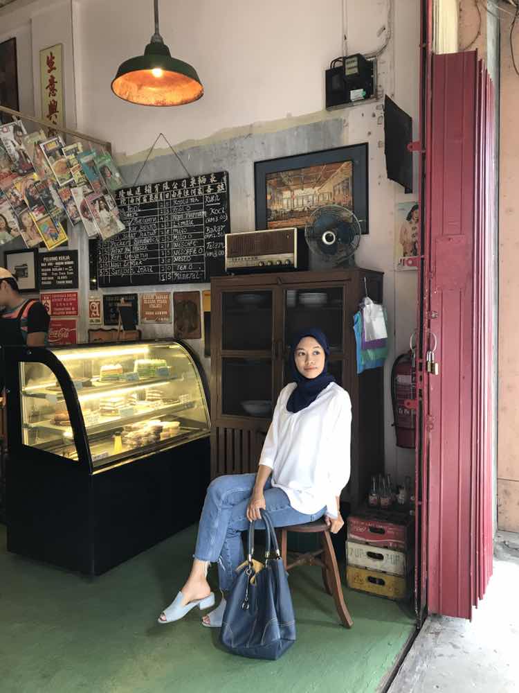 Che Wan Farah profile icon