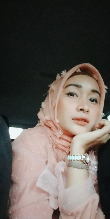 Wullantriani profile icon