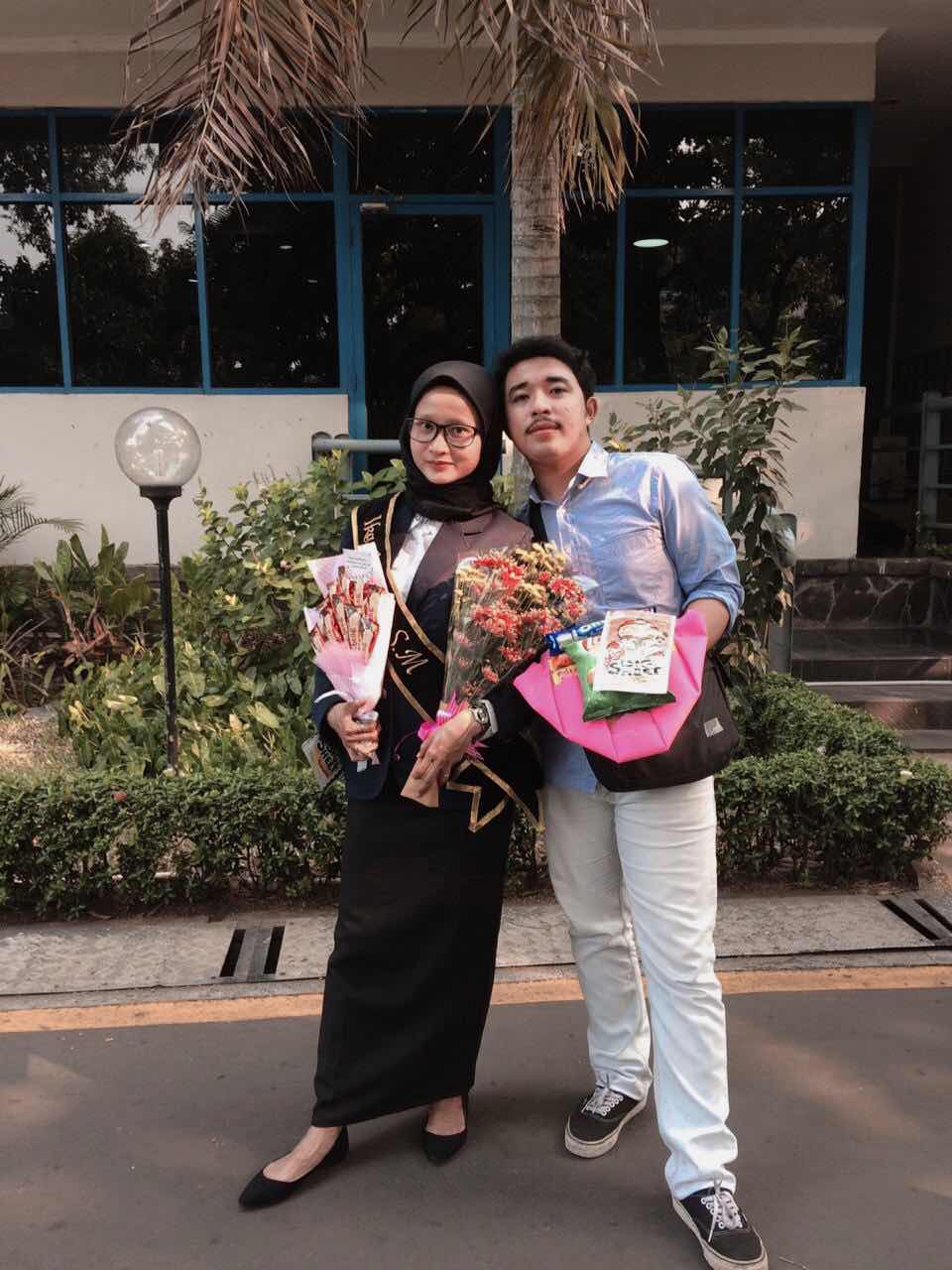 ika juliani profile icon