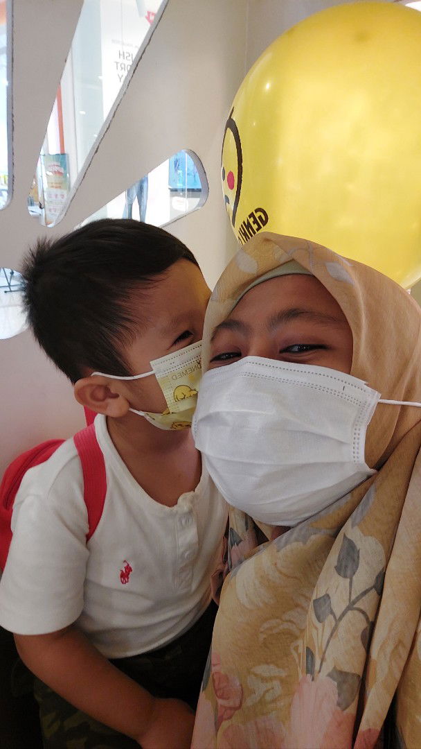 Umma Razky profile icon