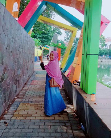 dian apriani profile icon