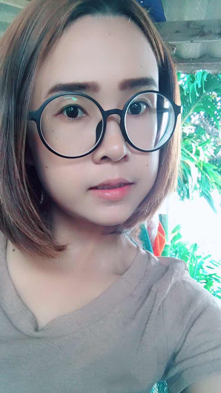 piyaaorn sookthai profile icon