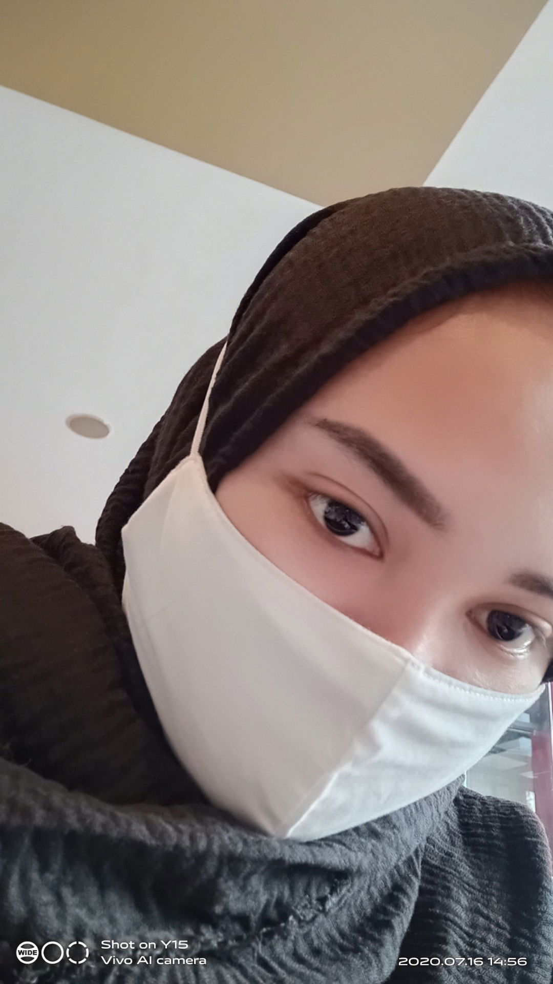 yuli tri atminah profile icon