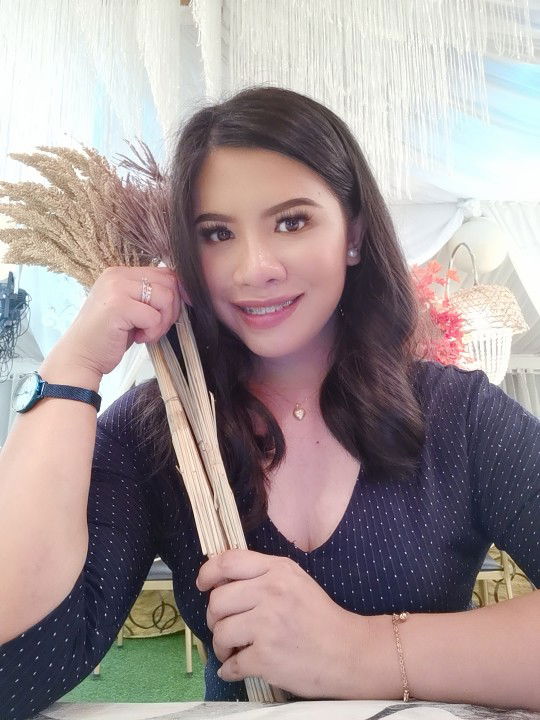 Dimpz Enriquez profile icon