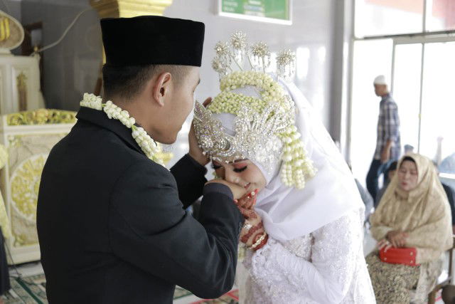 dhedew fitrian profile icon