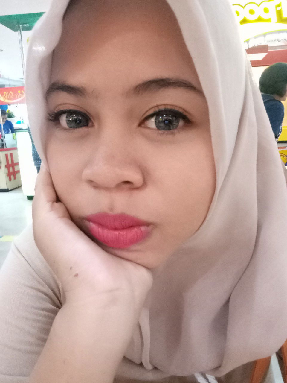 nadia fahma alika profile icon