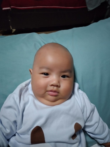โกนผมลูก