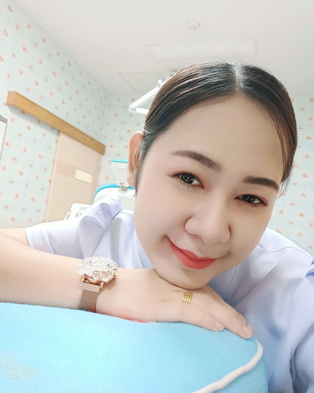 siriprapa profile icon