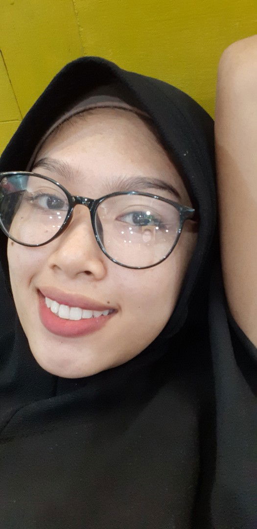 Indri Maisuri profile icon