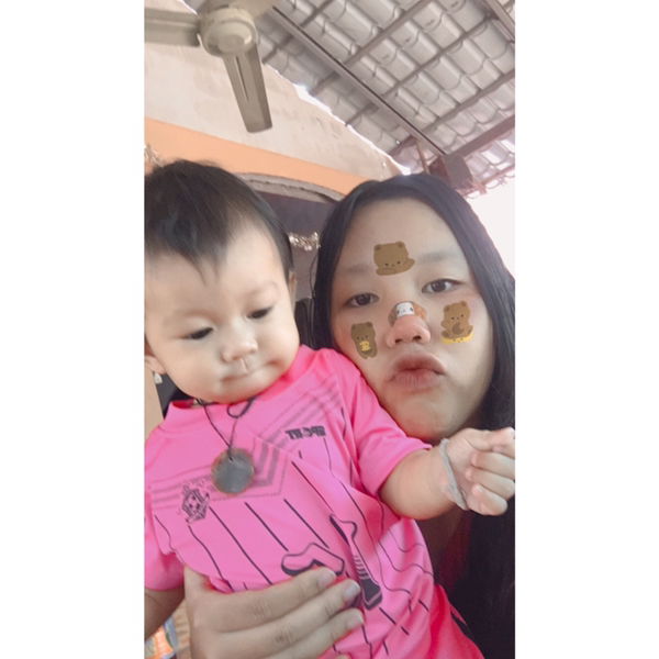 พลอย จ๋า. profile icon