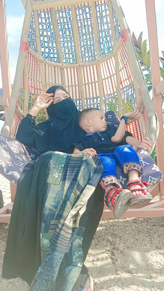 ridharizkiyanti profile icon