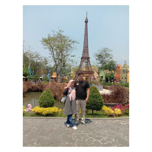 Santika Febriany profile icon