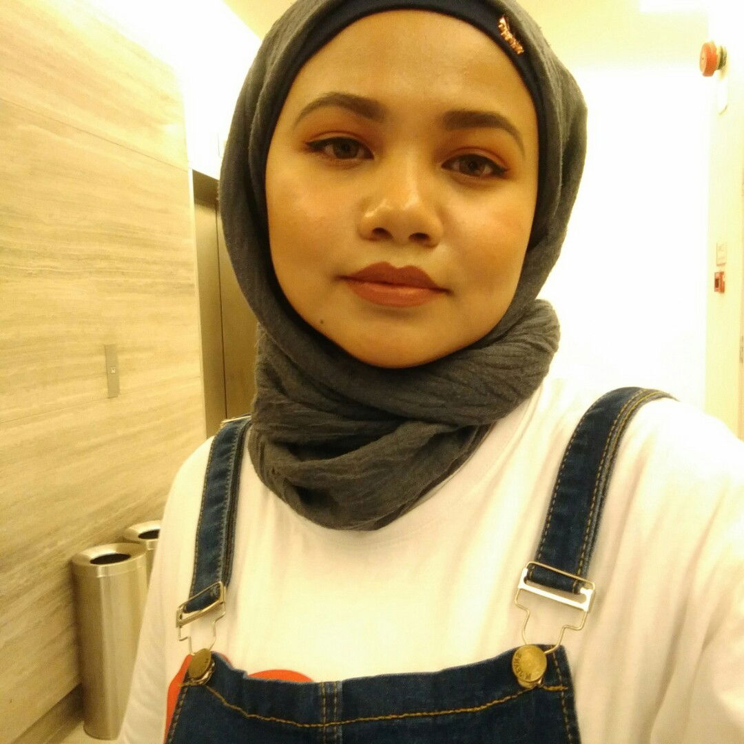 Nina Faiq profile icon