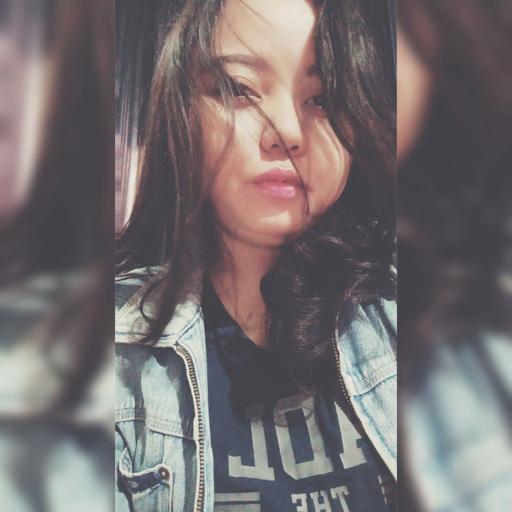 widi aprilia putri profile icon