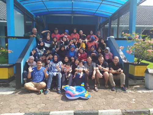 Terima Kasih untuk keluarga besarku