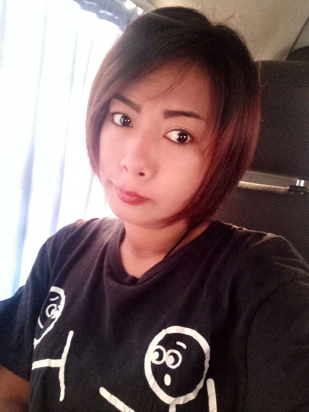 ผู้หญิงเปี้อนฝุ่น กอดไม่อุ่นเหมือนคนมีตังค์ profile icon