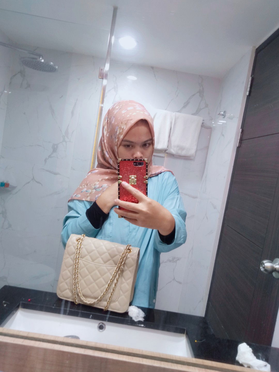 Yunarti Yunarti profile icon