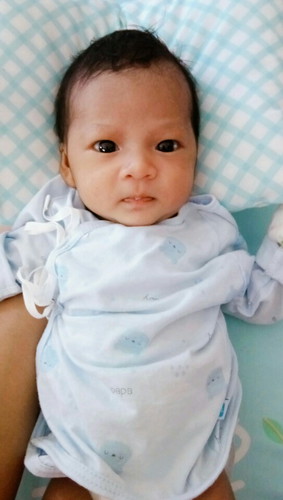 เหมือนน้องจะเป็นหวัดมาได้2อาทิตย์แล้ว