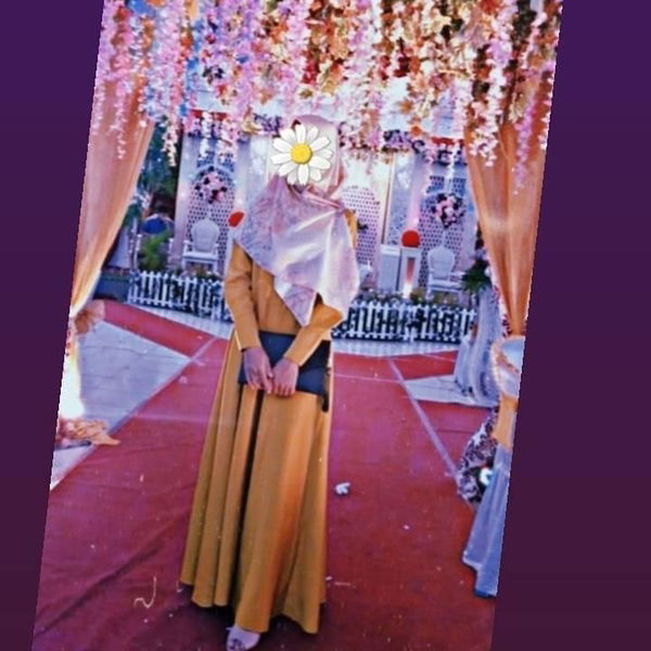 Siti Nurhasanah profile icon