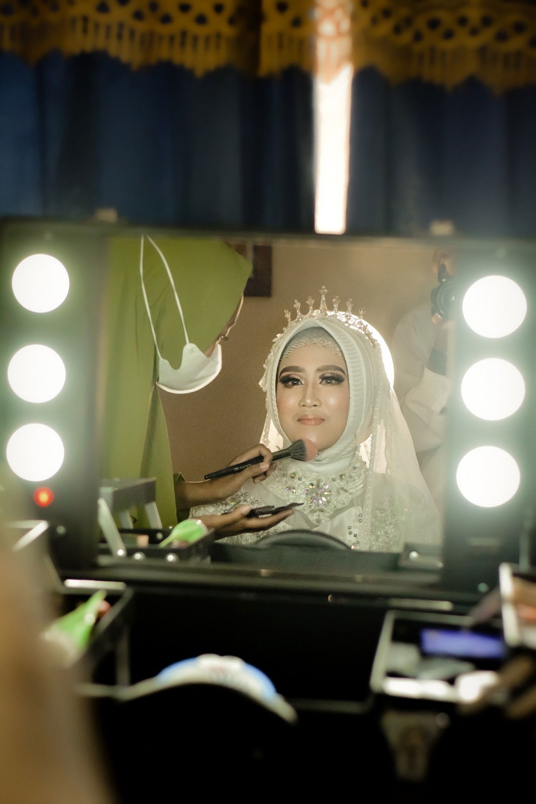 mey natania profile icon