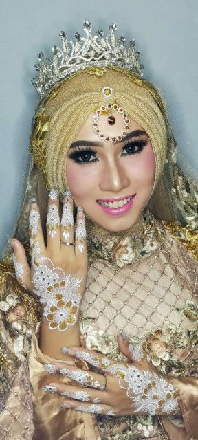 Nur Fitri Oktaviana Dewi profile icon