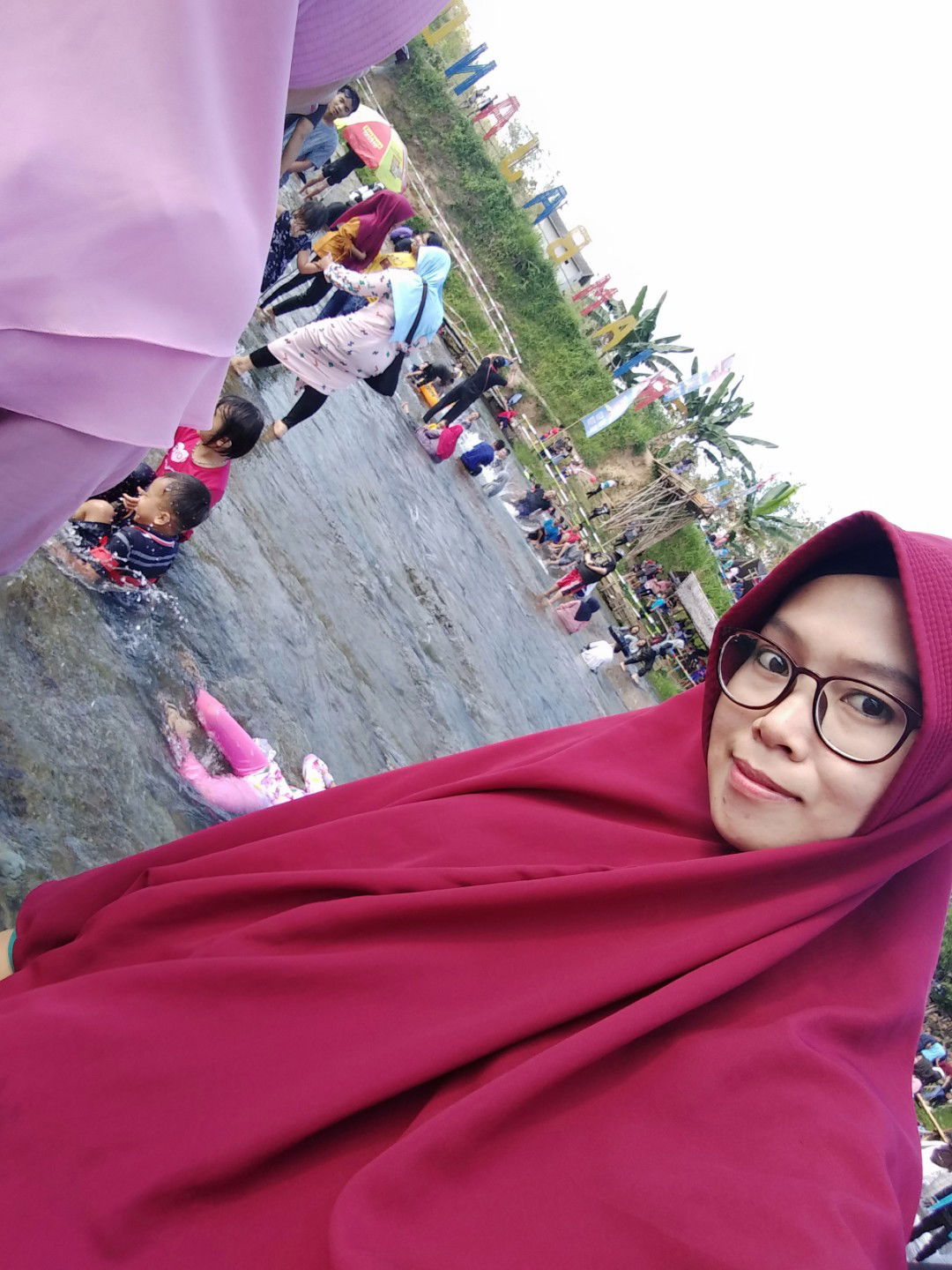 Melly Noviandi profile icon