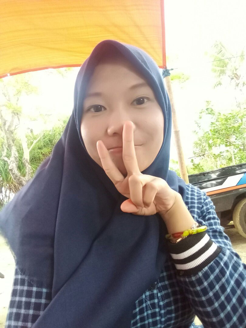 Shela Fitri profile icon