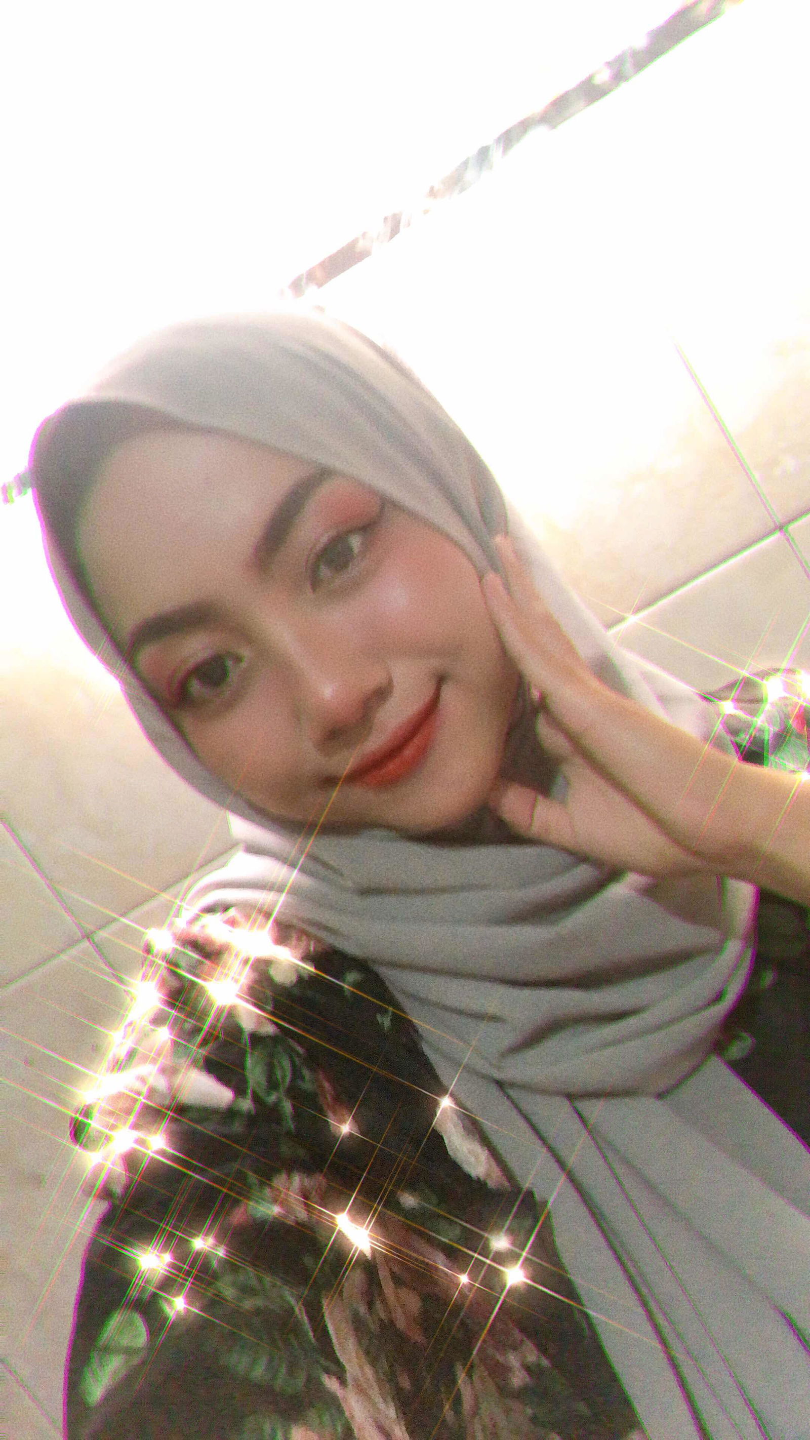 Isnaini profile icon