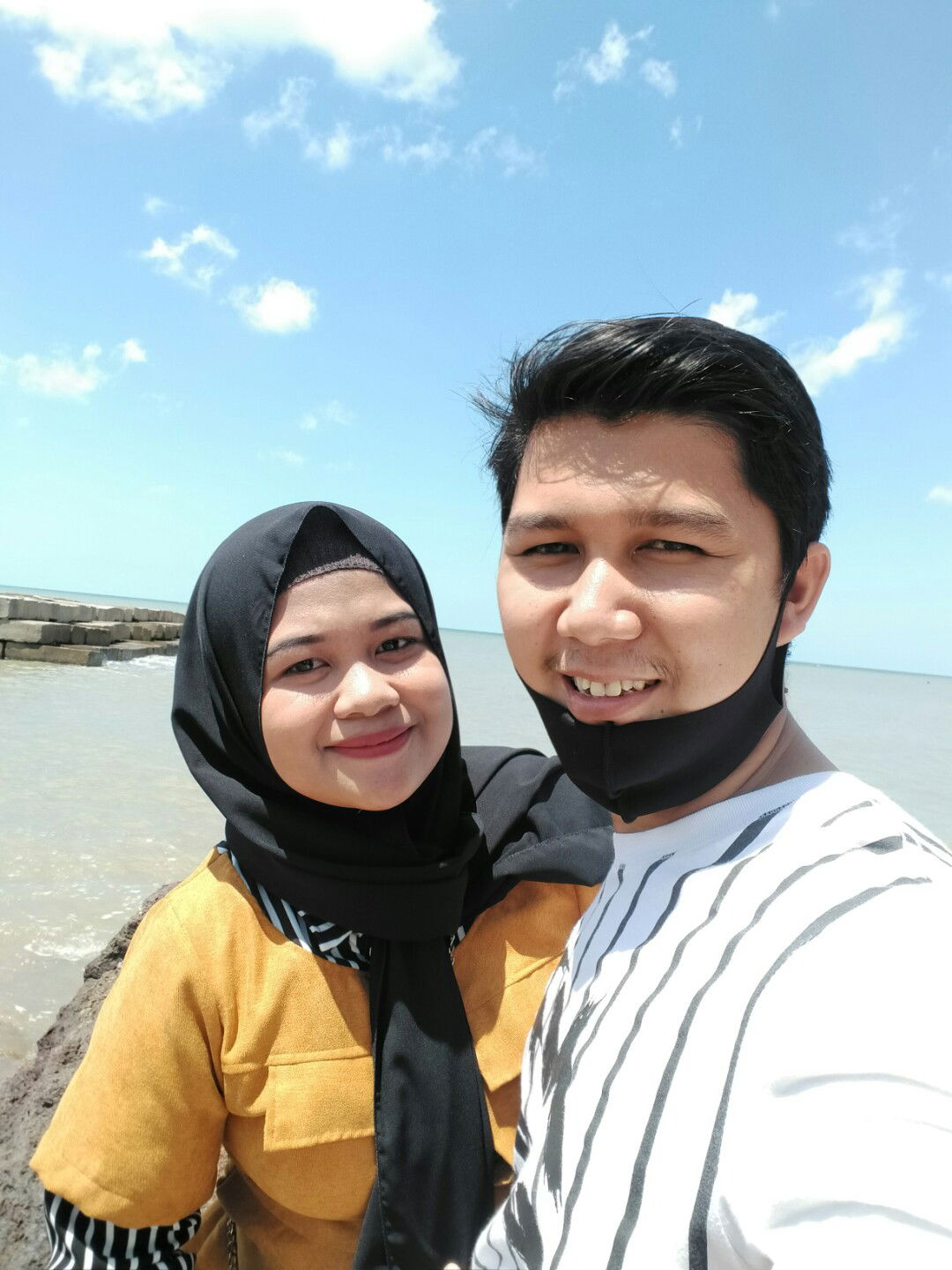 Yulia Saputri profile icon