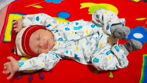 lahir di usia kehamilan 37 minggu tepat