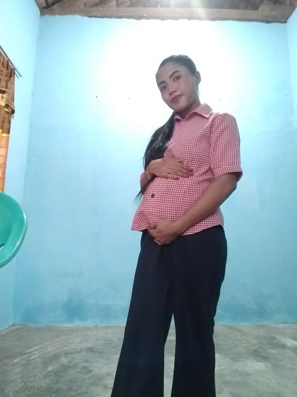 tri intan wahyuni profile icon