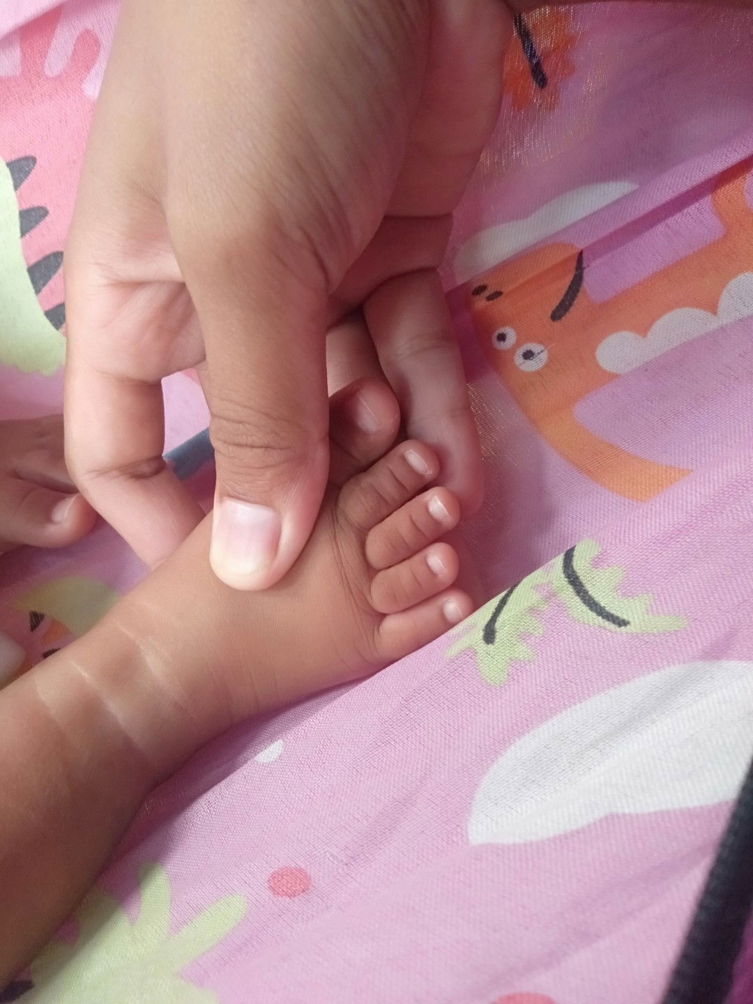 นิ้วเท้าข้างขวา