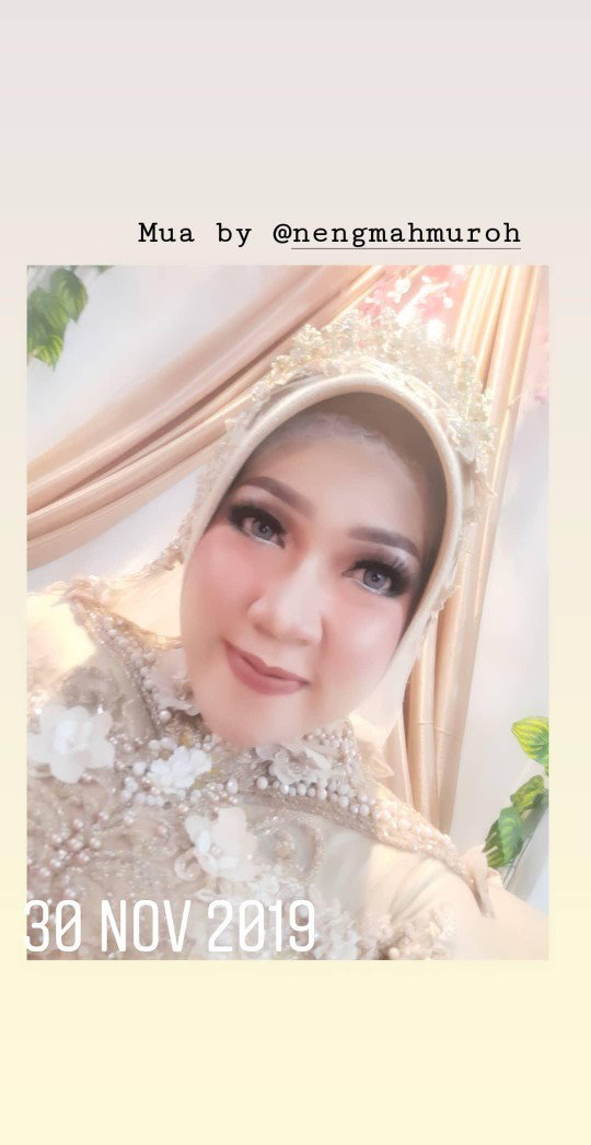 Dewi Fitriani profile icon