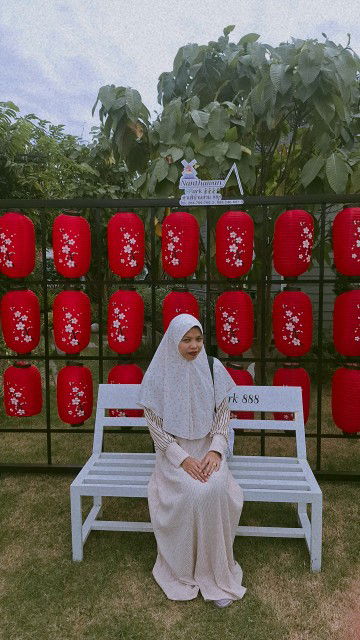 Nuraina profile icon