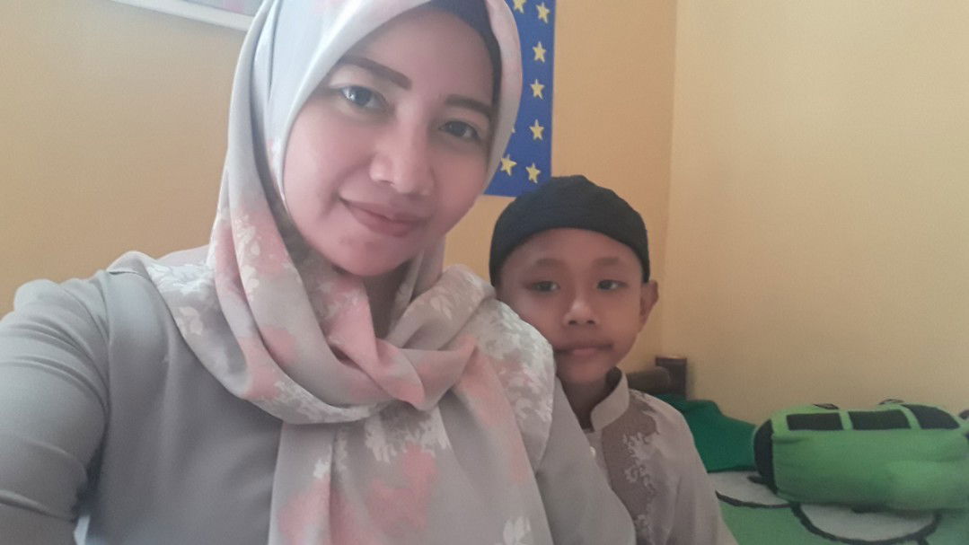 erni pratiwi profile icon