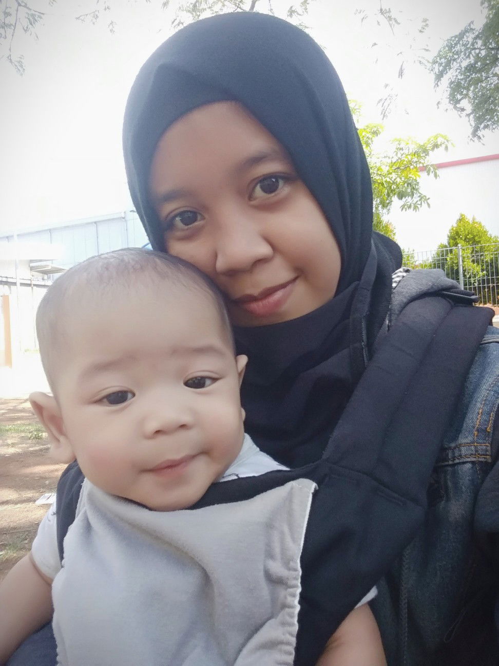 Ika Putri Wulandari profile icon