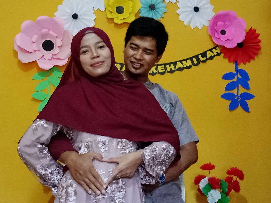 Beti Sugiharti profile icon