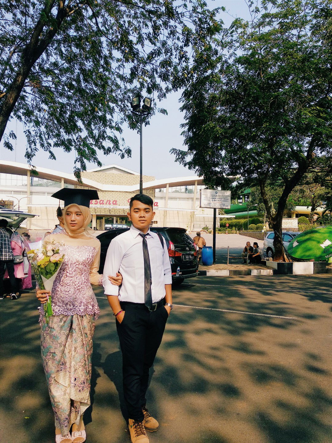 Oktyvianita Hidayat profile icon