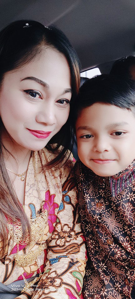 Yanie Zainal profile icon