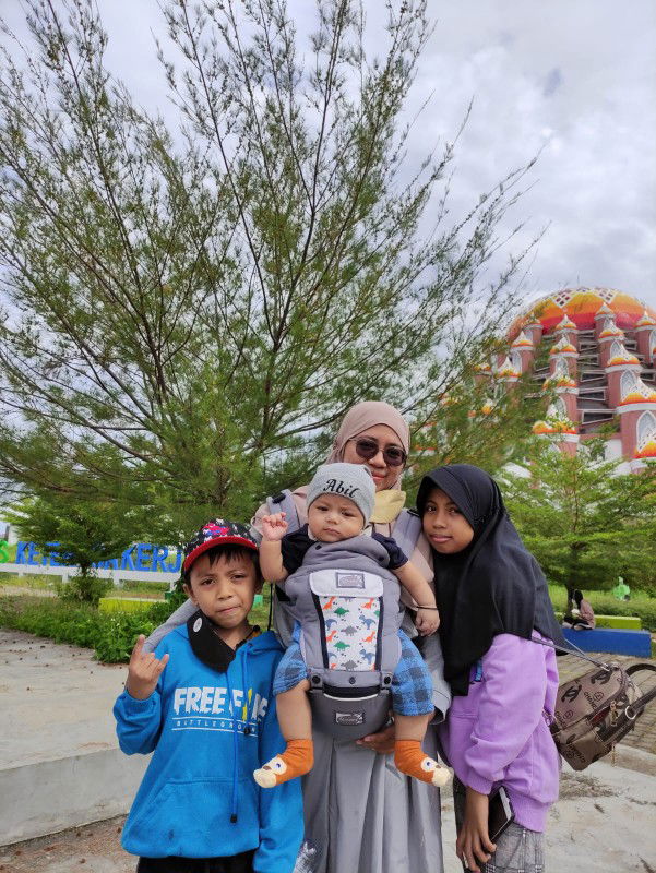 Sutriana Zali Aufiz profile icon