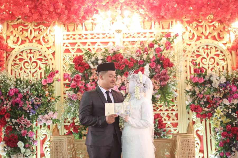 Siti Nurhayati profile icon