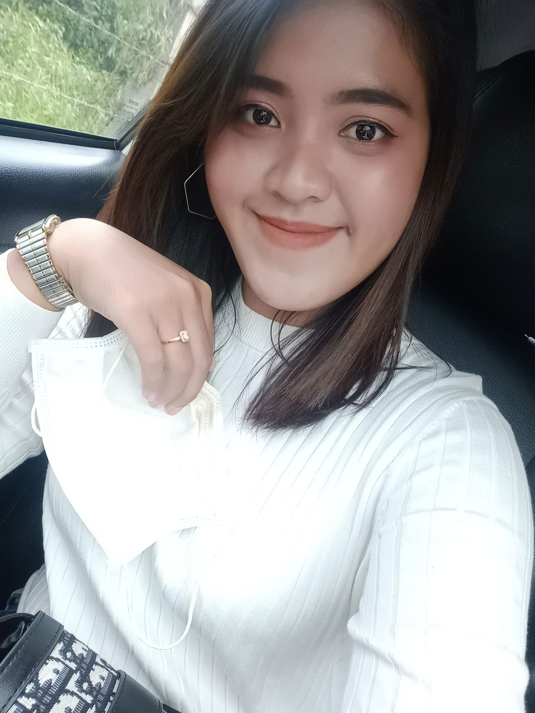 Khun Ya profile icon